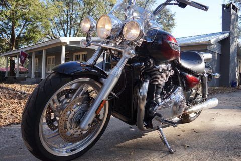 2010 Triumph Thunderbird 1700 in GREAT SHAPE for sale