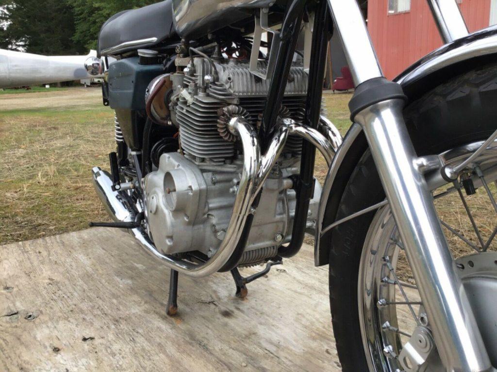 1972 BSA A75R Rocket 3 5 speed [Project motorcycle]