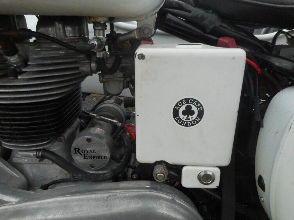 2002 Royal Enfield Bullet 500 with cozy Solid Steel Side Car
